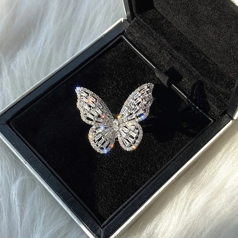 Trendy Shining Butterfly Adjustable Opening Ring For Women Crystal Acrylic Inlay Fashion Party Hand Accessories Jewelry