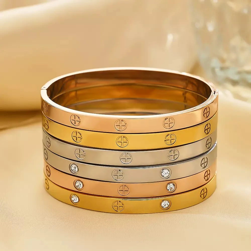 Stainless Steel Bangle18k Rose Gold Not Fading Fashion Zircon And Cross Nut Nail Bracelet Charm For Women Love Jewelry Gift